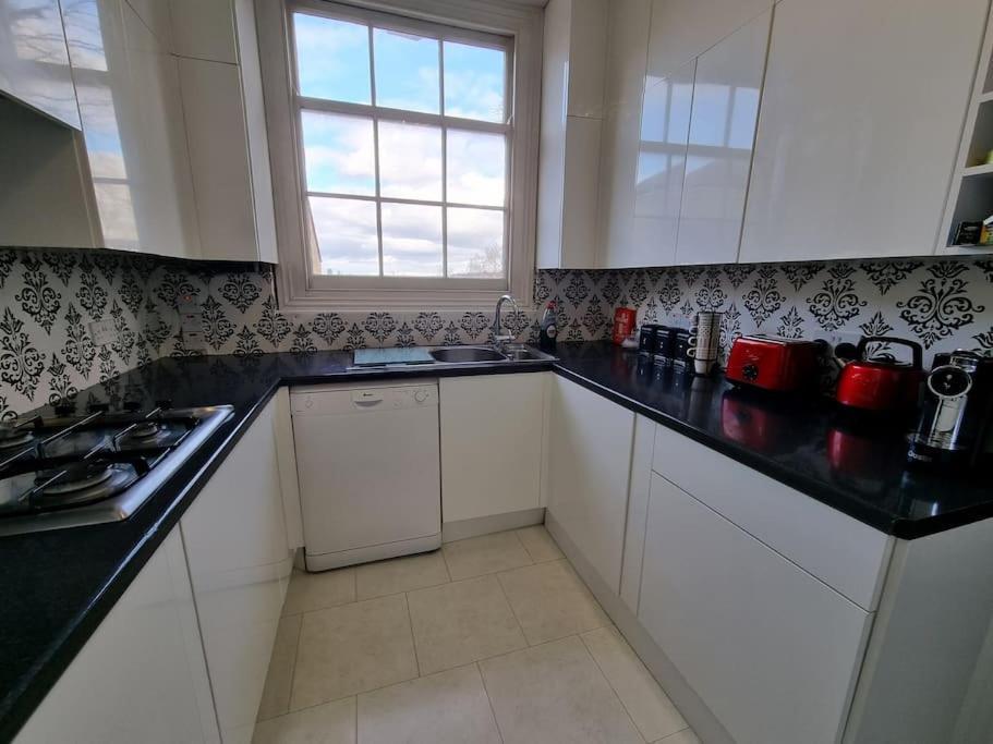 Beautiful Apartment In The Heart Of Rochester Rochester  Esterno foto